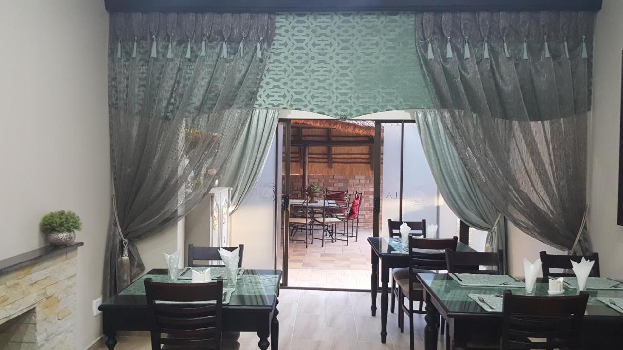 Abella Bed&Breakfast Vryburg Esterno foto