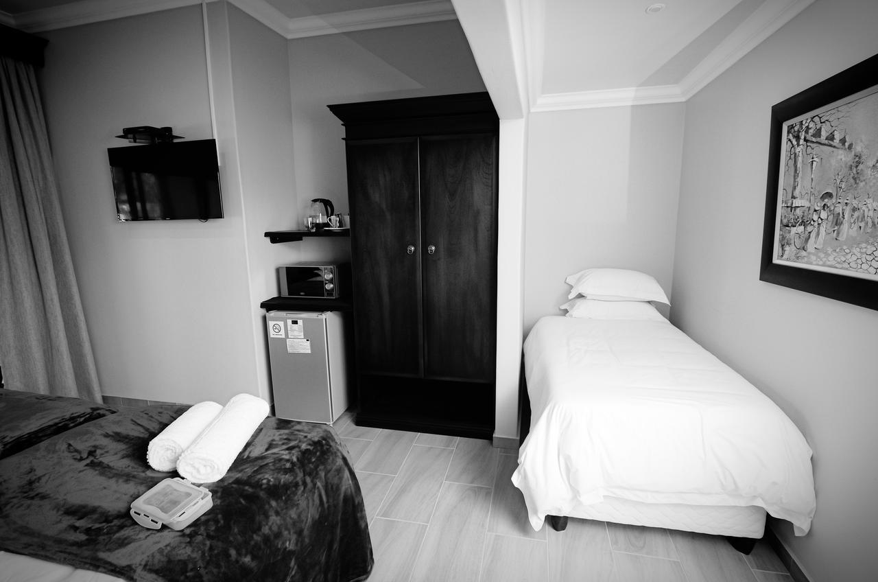 Abella Bed&Breakfast Vryburg Esterno foto